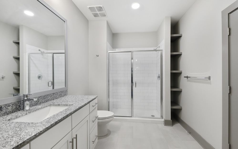 A3 - 1 bedroom floorplan layout with 1 bath and 747 square feet. (Bathroom)